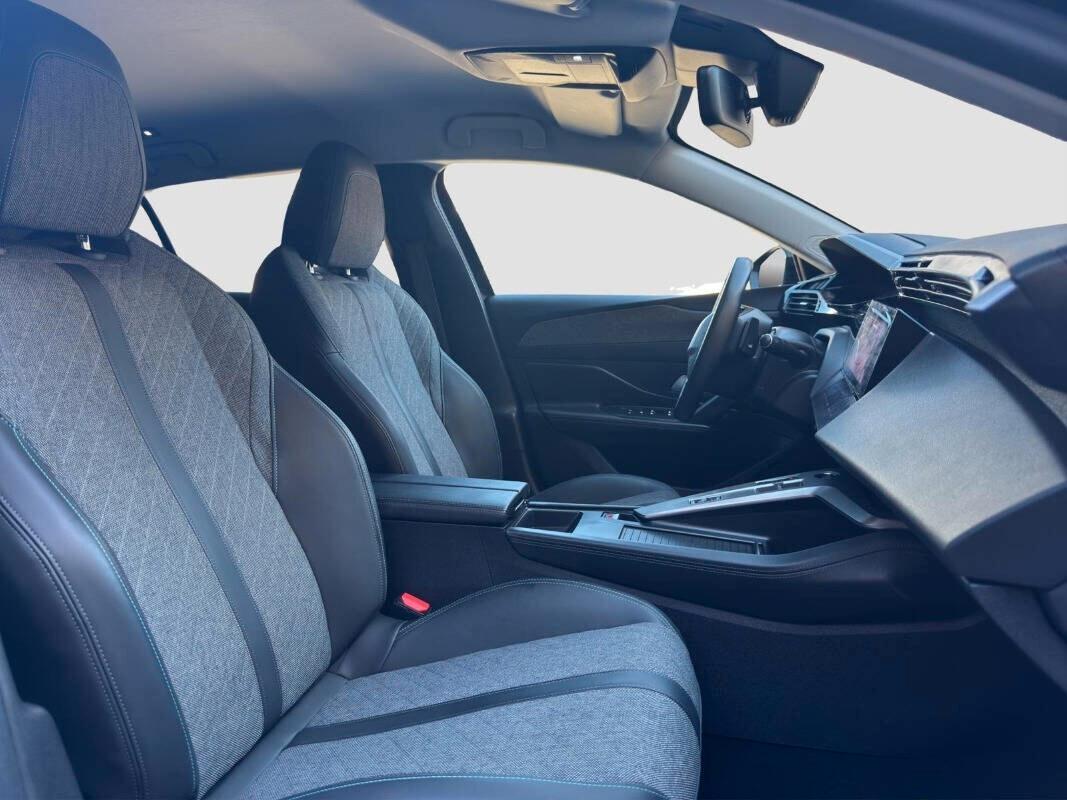 Peugeot 408 PureTech 130 S&S EAT8 Allure Pack 2023