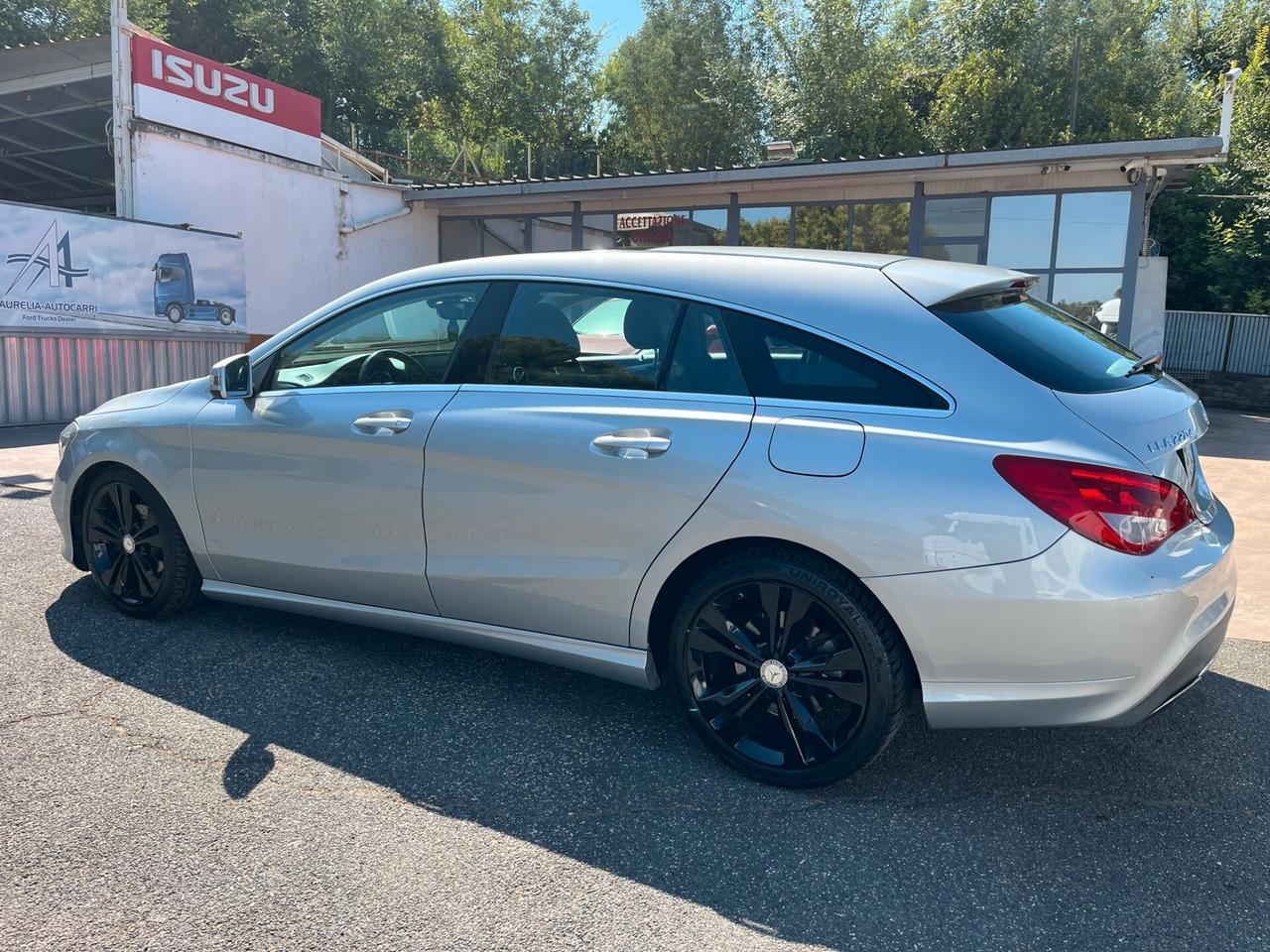 Mercedes-benz CLA 220d Automatic Business