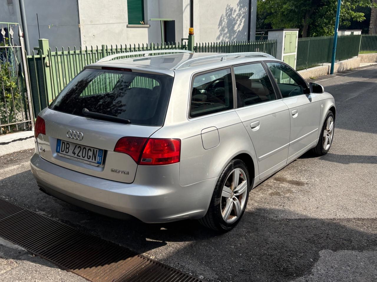 Audi A4 2.0 140 CV 2006