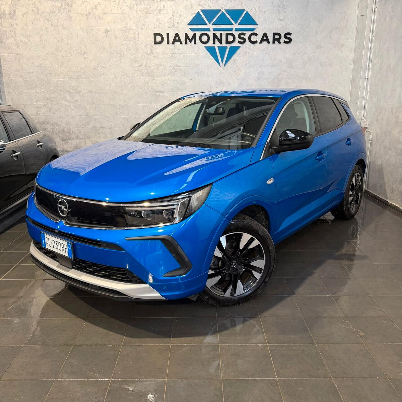 Opel Grandland 1.5 diesel aut. NEOPATENTATI IVA ESPOSTA