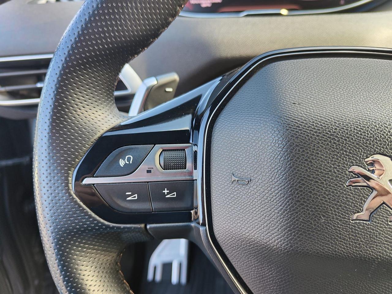 Peugeot 3008 GT 1.5 Blue HDI 130 EAT8 #9213