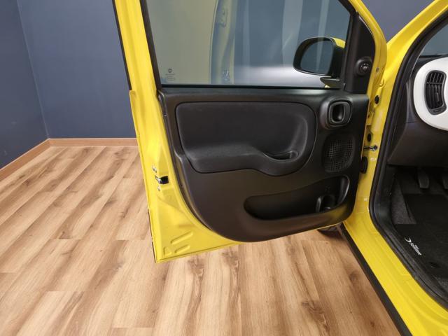 FIAT Panda 1.0 FireFly S&S Hybrid Pandina CROSS