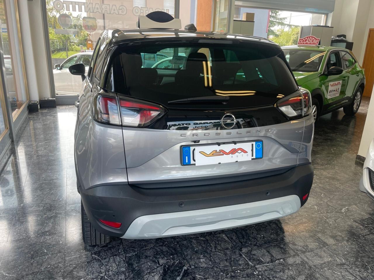 Opel Crossland 1.2 12V Blitz Edition