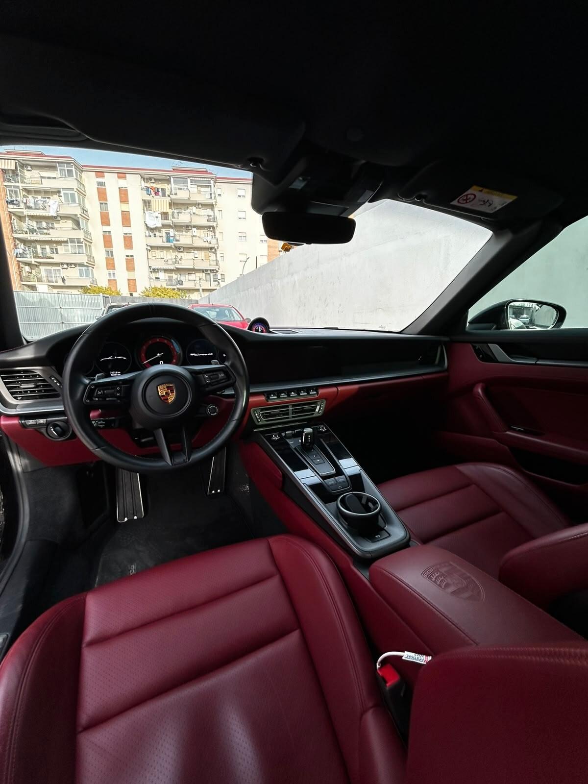 Porsche 911 CARRERA 4S CABRIO