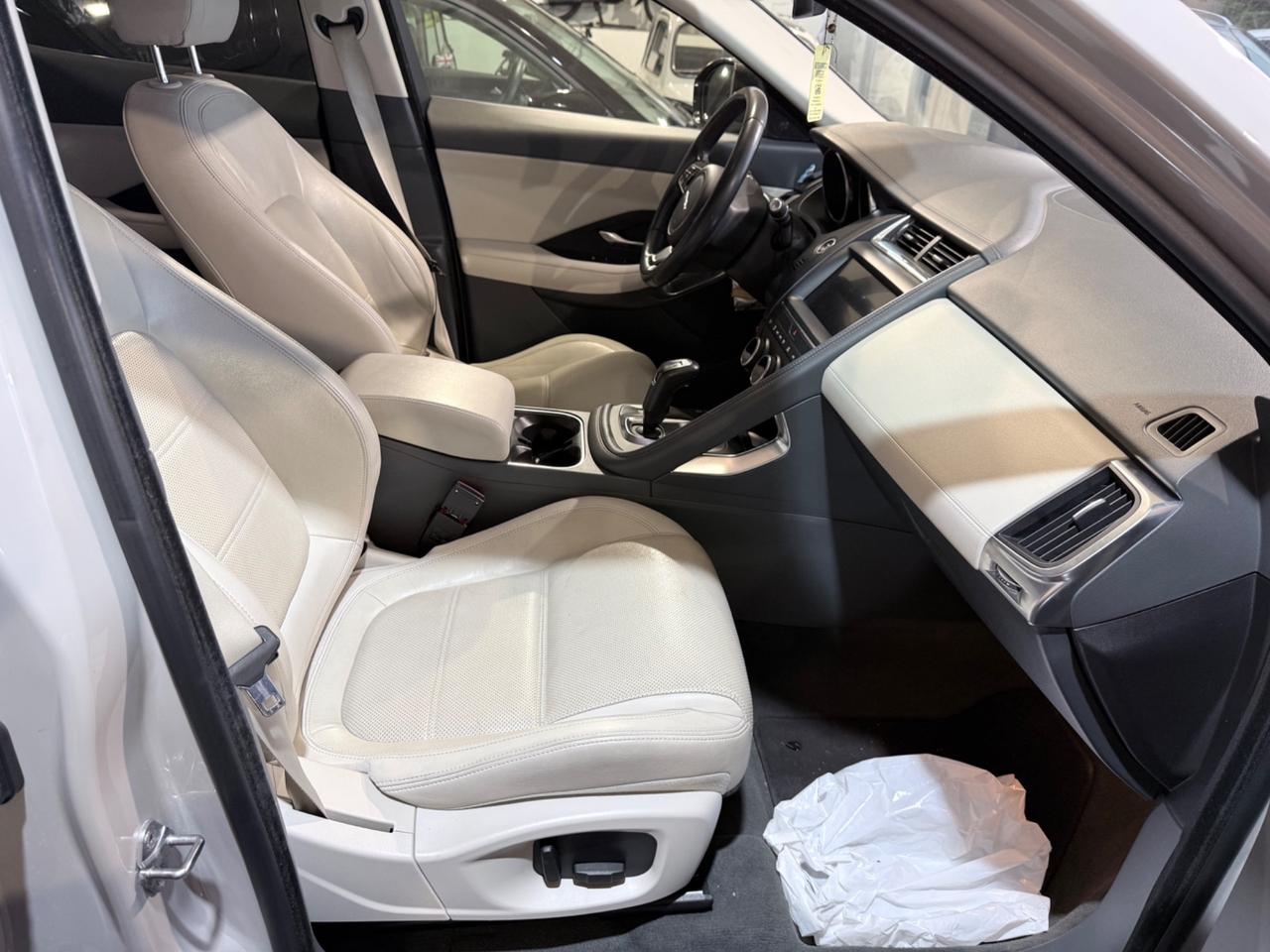 Jaguar E-Pace 2.0D 150 CV R-Dynamic S
