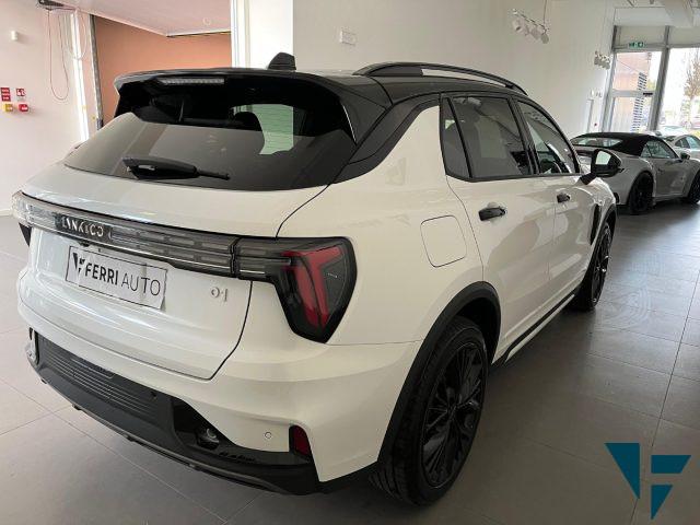 LYNK & CO 01 PHEV More