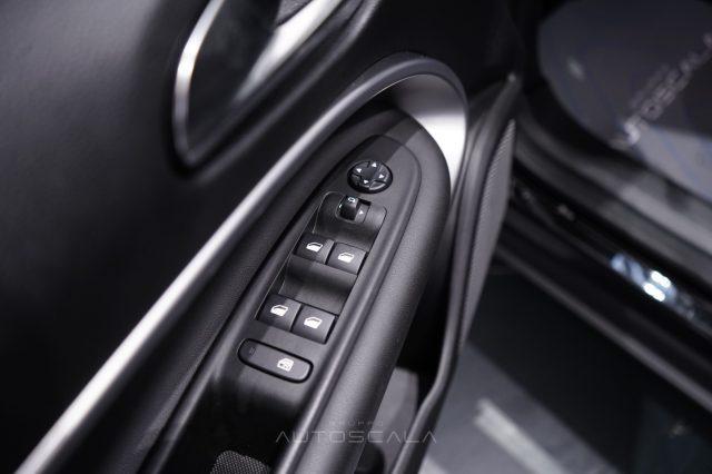 JEEP Avenger 1.2 Turbo Altitude Leather & Winter Pack