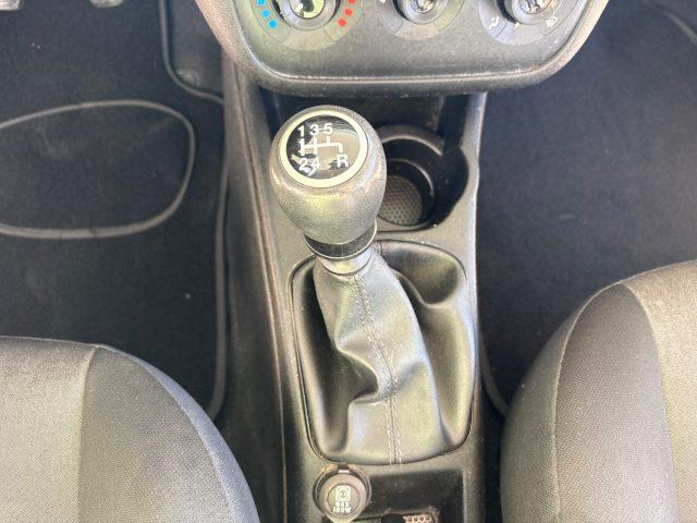 FIAT Punto 1.2 8V 5 porte OK NEOP POCHI CHILOMETRI EURO 5