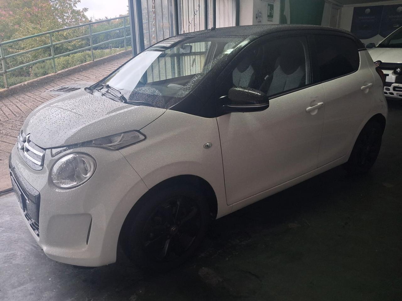 Citroen C1 5 PORTE VTI 72 CV SHINE. VENDUTA