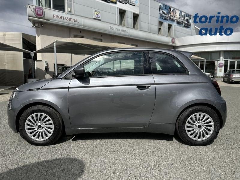 FIAT 500 Action Berlina