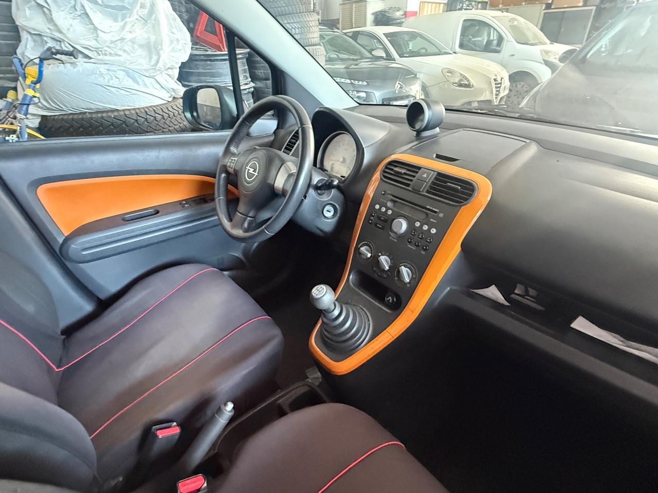 Opel Agila 1.0 12V 65CV