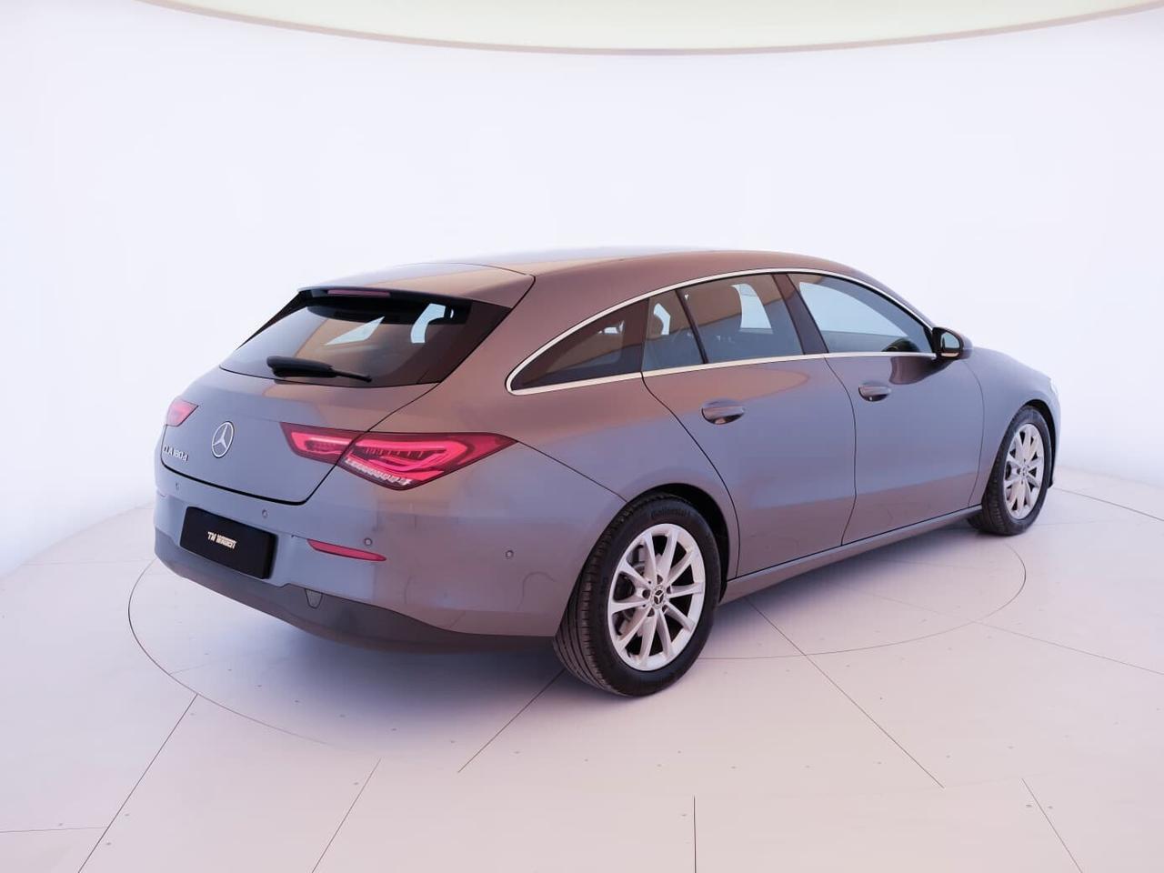Mercedes-benz CLA 180 d Automatic Shooting Brake Business