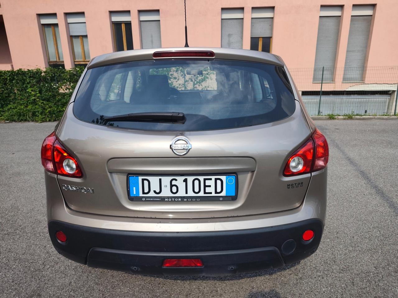 Nissan Qashqai 1.6 benz Tekna Unico proprietario