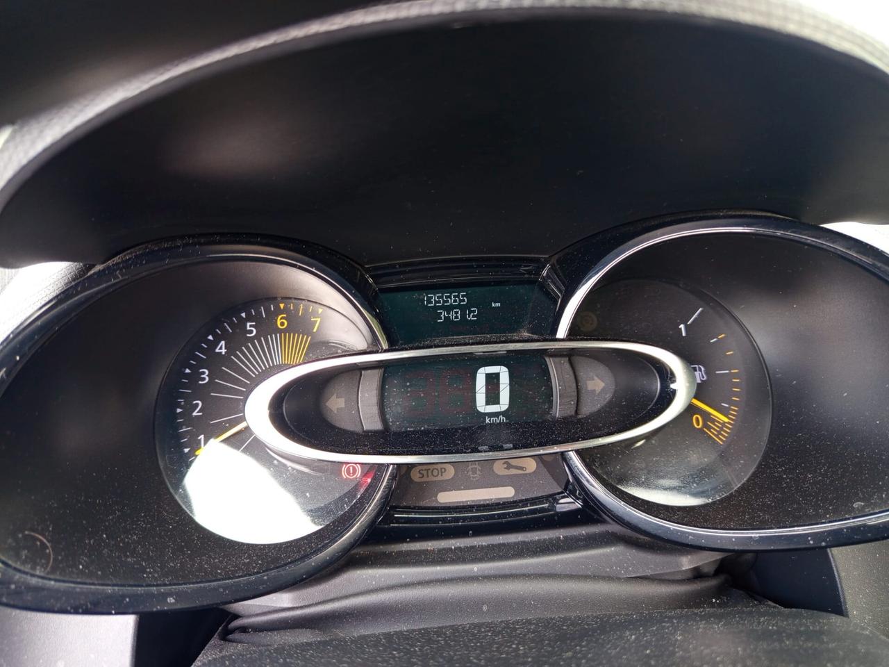 Renault Clio 1.2 75CV GPL 5 porte Costume National
