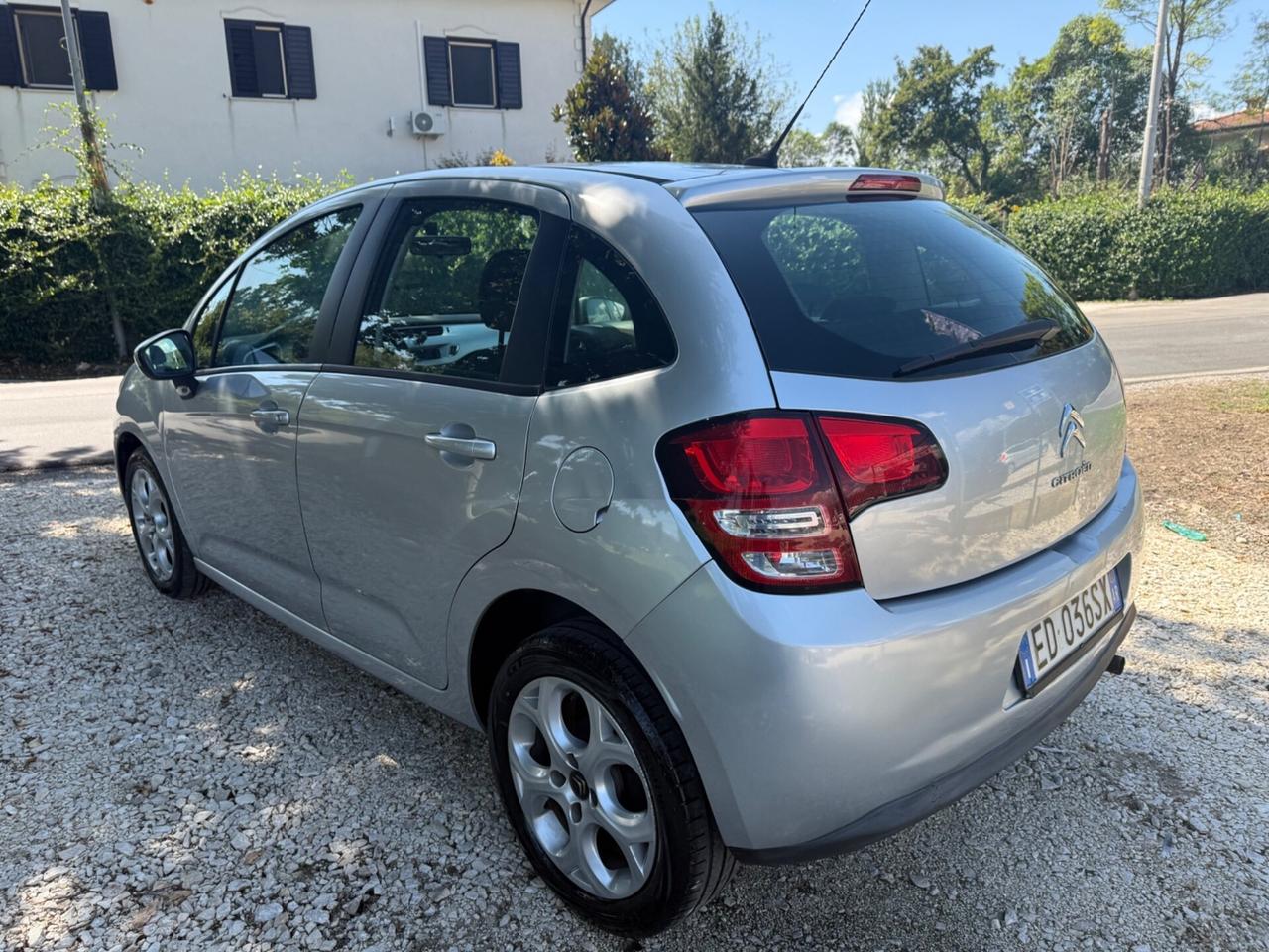 Citroen C3 1.4 HDi 70 Exclusive full optional