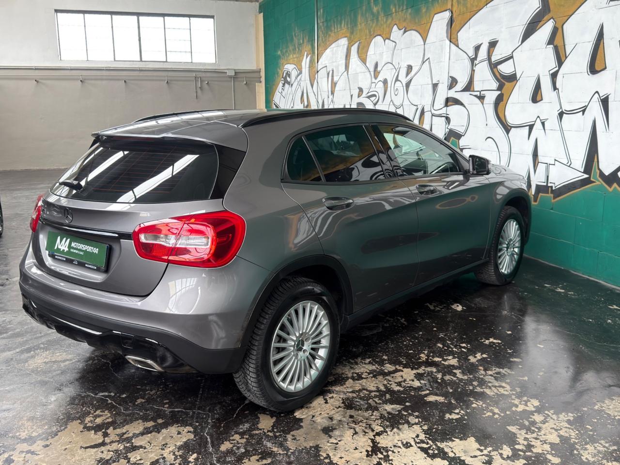 Mercedes-benz GLA 200 d Automatic Business