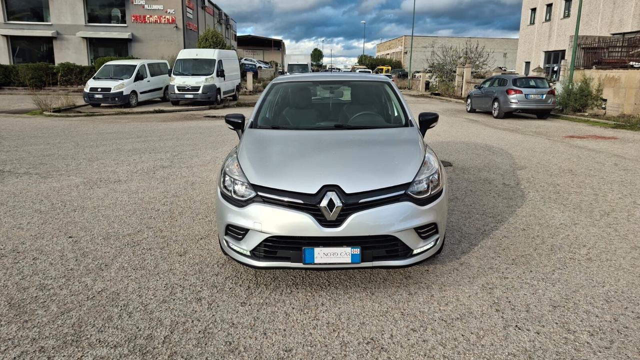 Renault Clio TCe 12V 75 CV 5 porte Business