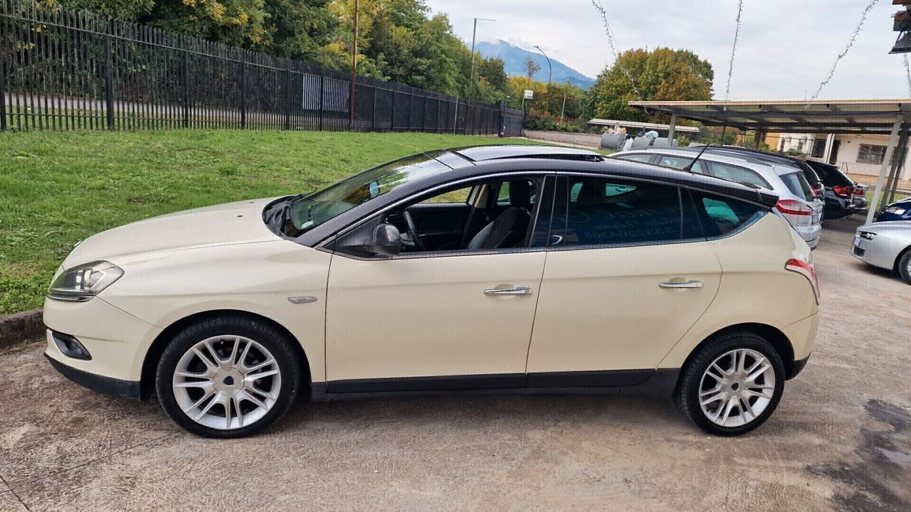 Lancia Delta 1.6 MJT Platino "TETTO APRIBILE"