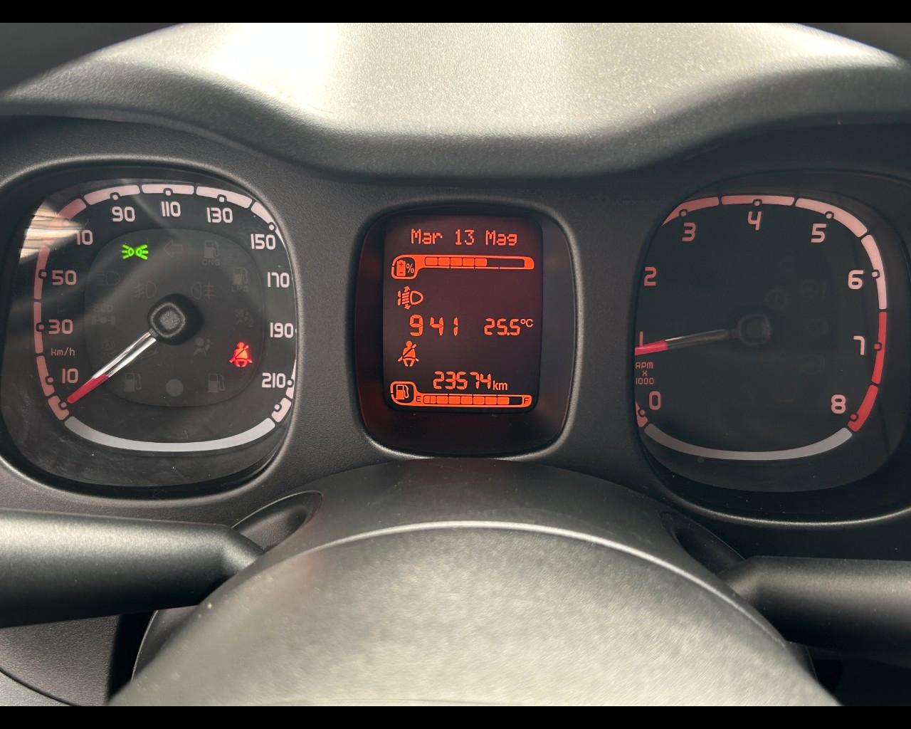 FIAT Panda III 2021 Cross - Panda 1.0 firefly hybrid Cross s&s 70cv 5p.ti