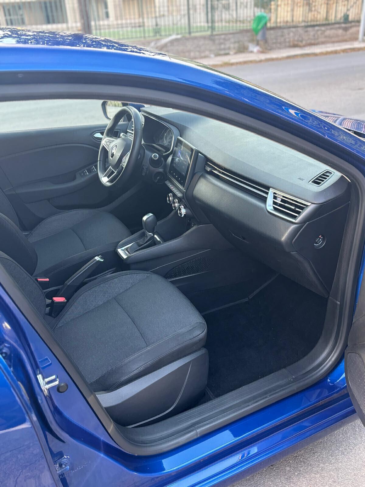 Renault Clio Hybrid E-Tech 140 CV 5 porte Zen Unico Propr.