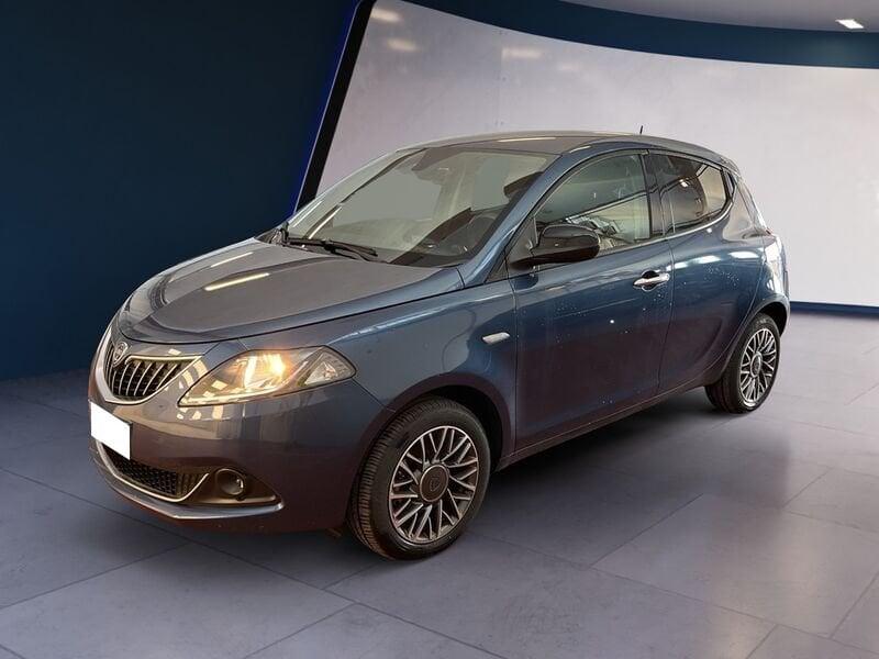 Lancia Ypsilon III 2021 1.0 firefly hybrid Gold Plus s&s 70cv 5p.ti