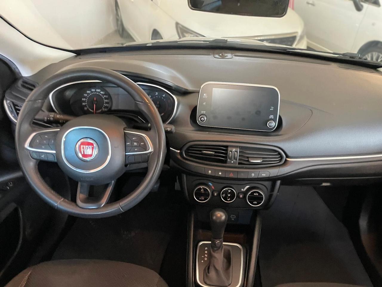 Fiat Tipo 5p 1.6 MTJ 120cv LOUNGE S&S