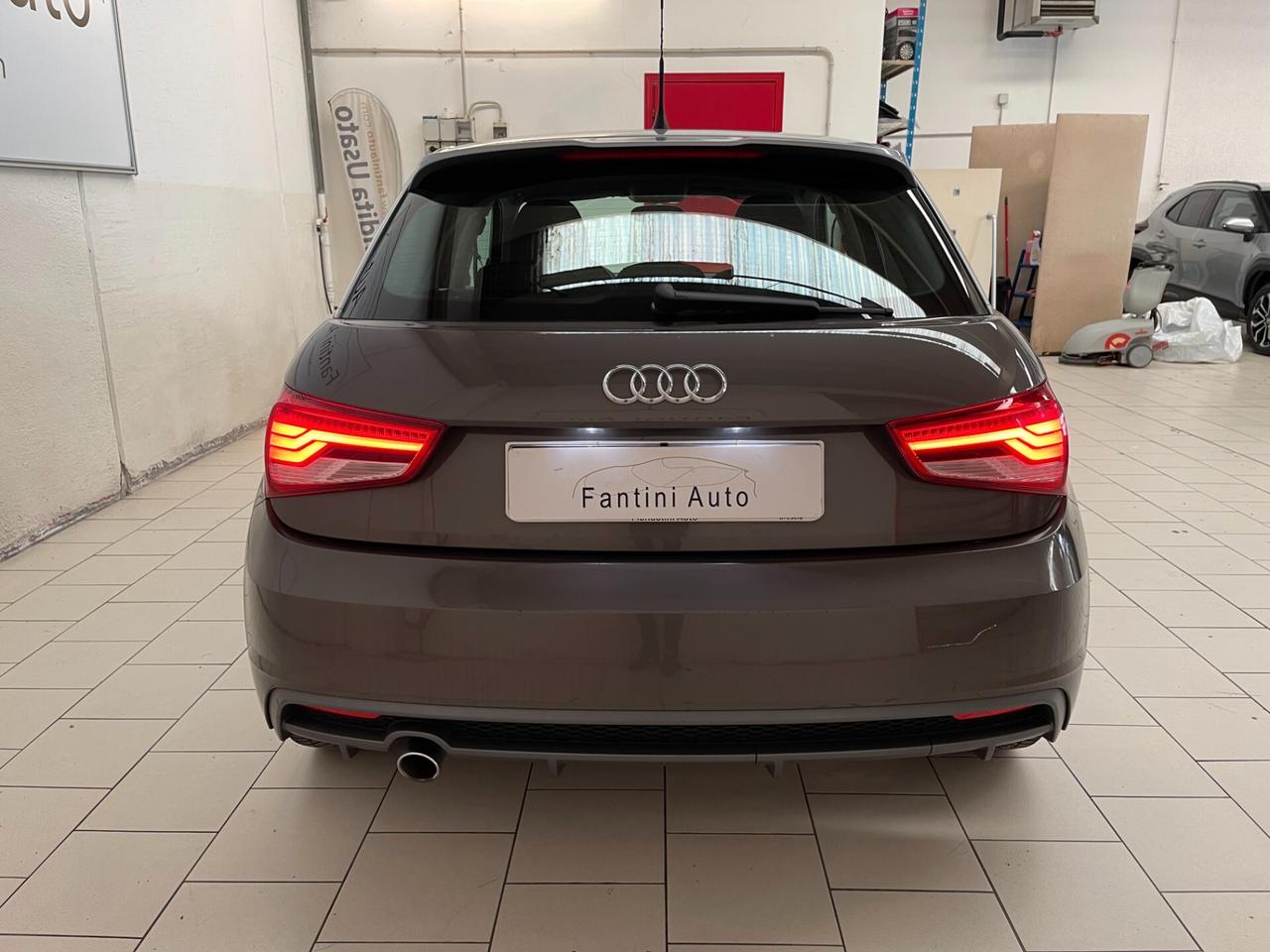 Audi A1 Spb Admired S Line 1.4 TDI s-tronic-LEGGI SOTTO