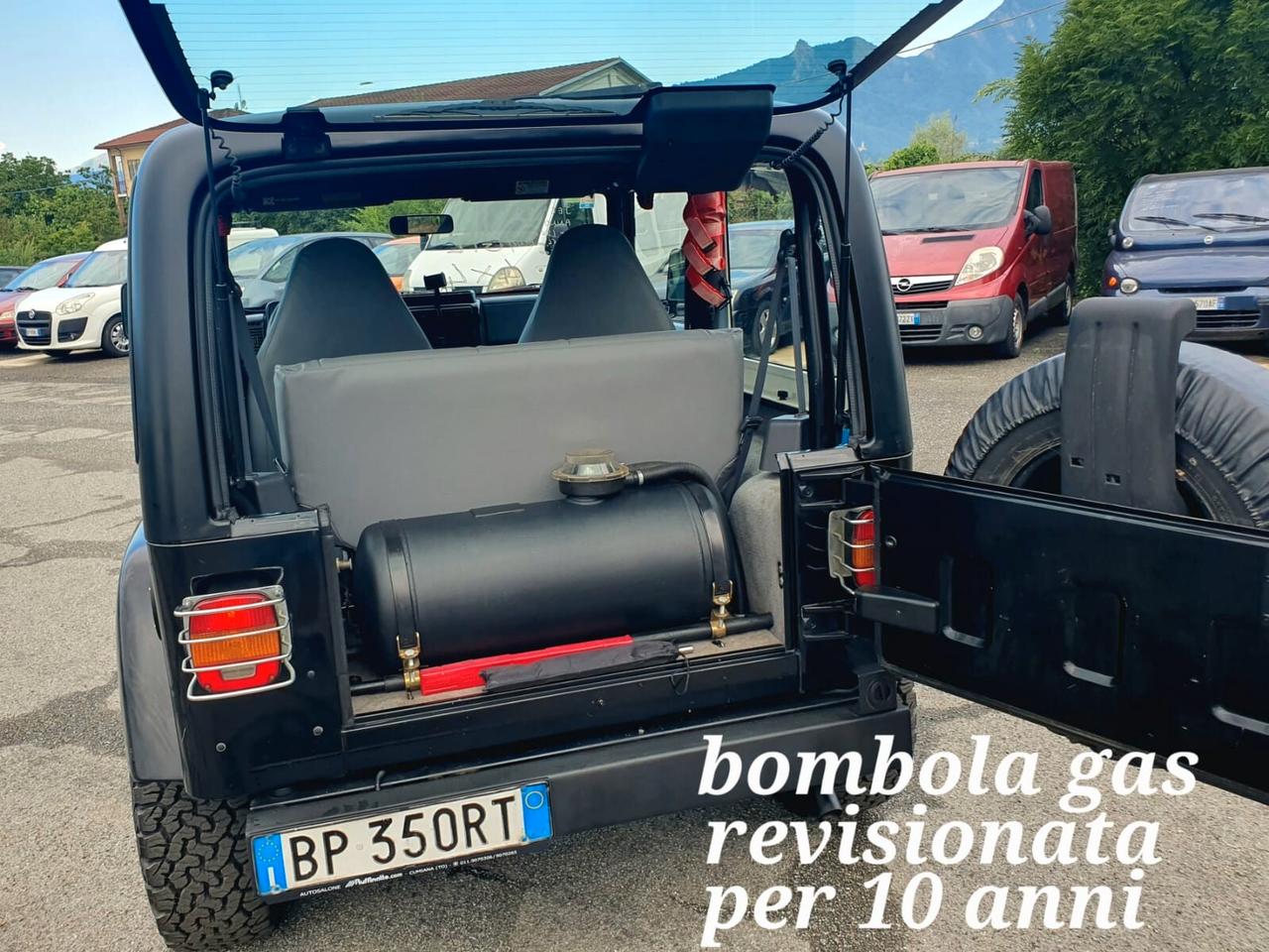 Jeep Wrangler JEEP WRANGLER 2.5 BENZ.+ GPL