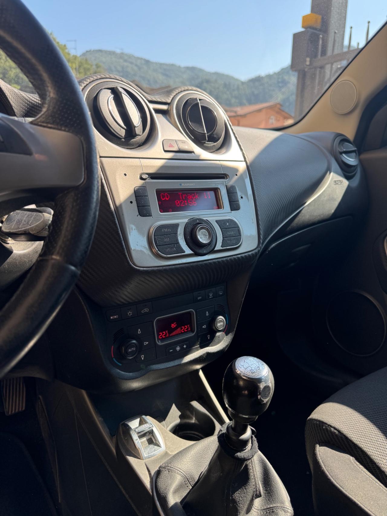 Alfa Romeo MiTo 1.6 JTDm 16V Distinctive Sport Pack