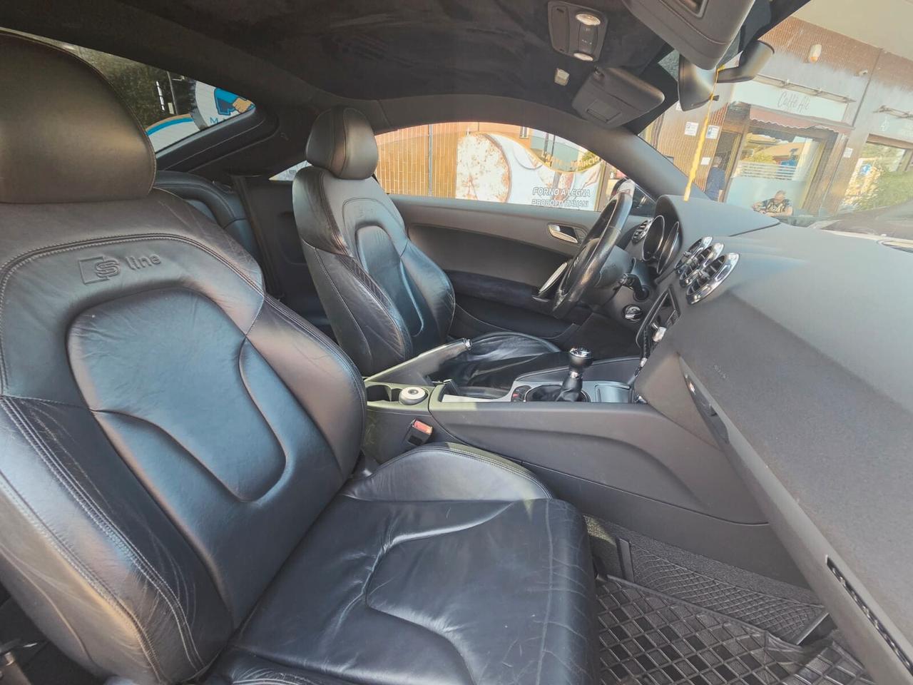 Audi TT Coupé 2.0 TDI quattro