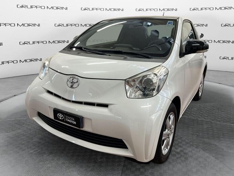 Toyota iQ iQ 1.0 cvt (multidrive)