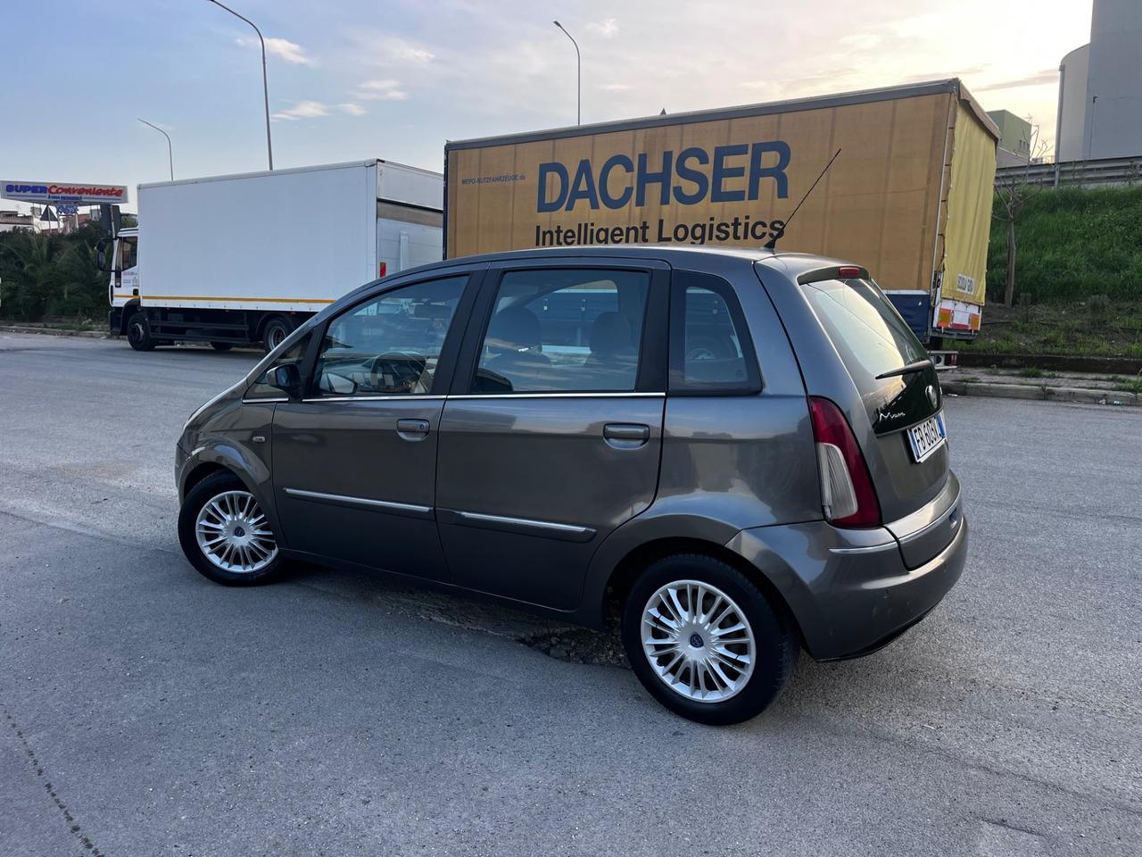 Lancia Musa 1.3 Mtj 90cv Restilyng 2008 PERMUTA