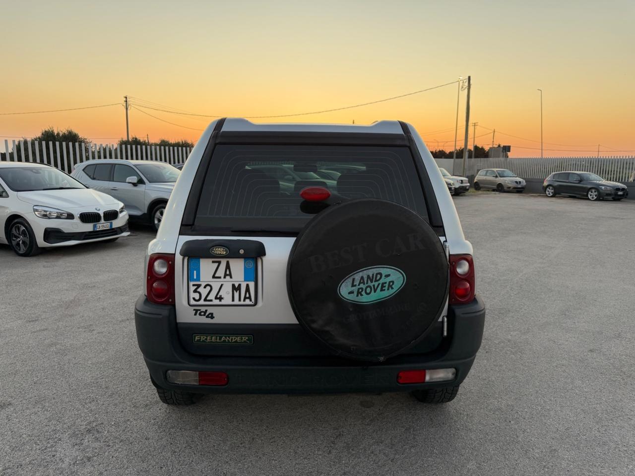 LAND ROVER FREELANDER 2.0 TD4 5 PORTE MY BMW