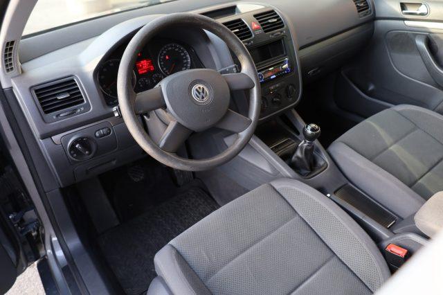 VOLKSWAGEN Golf V 1.6 Benzina 5 Porte Comfortline per NEOPATENTATI