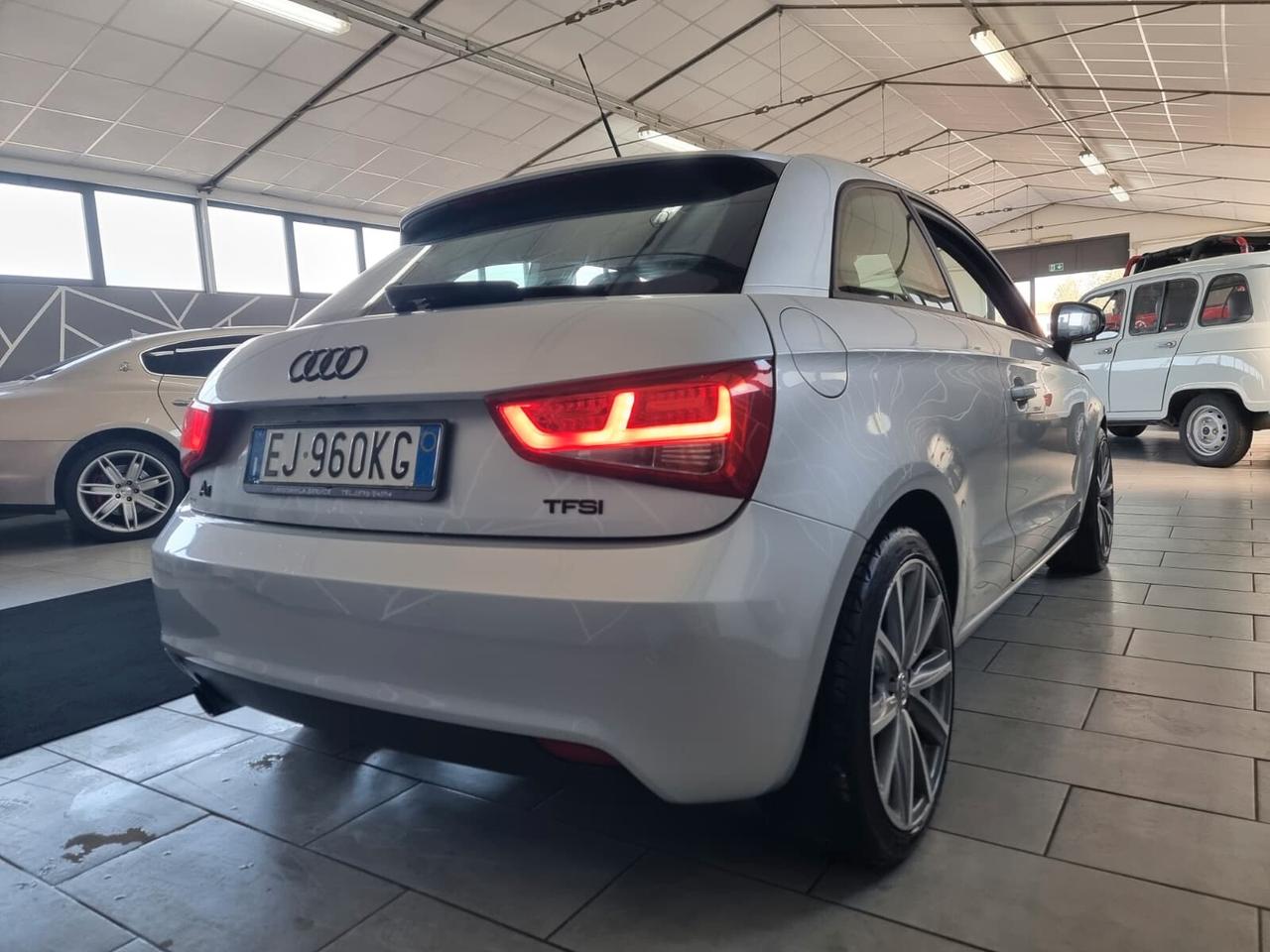 Audi A1 1.2 TFSI Ambition NEOPATENTATI