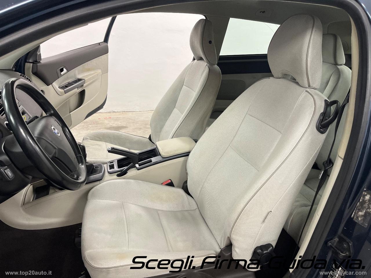 VOLVO MANUALE 3 PORTE 135.000 CHILOMETRI DISTRIBUZIONE NUOVA