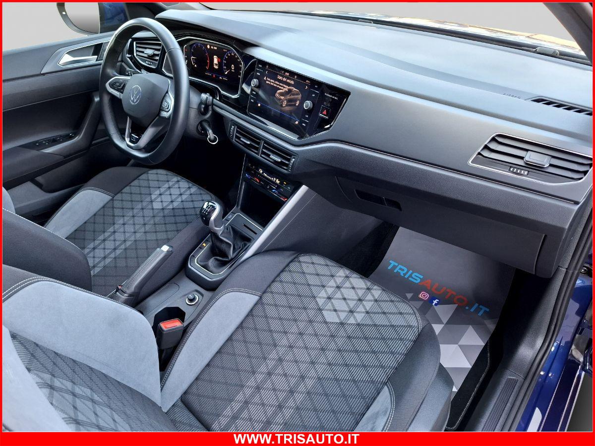 VOLKSWAGEN Taigo 1.0 TSI R-line NEOPATENTATI (TETTO APRIBILE)