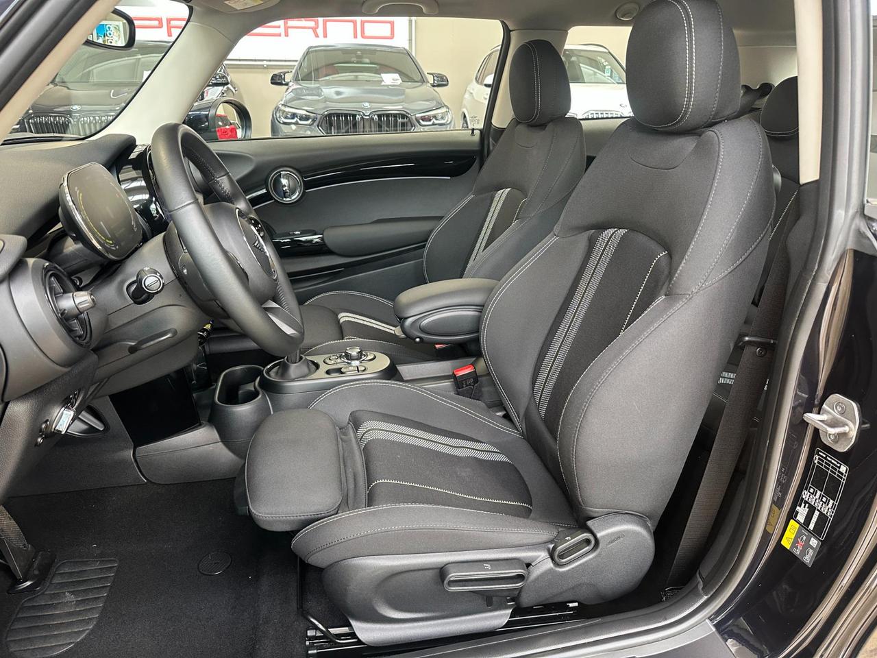 Mini Cooper SE Classic Full Electric Auto - Navi - Pack Luci - Carplay