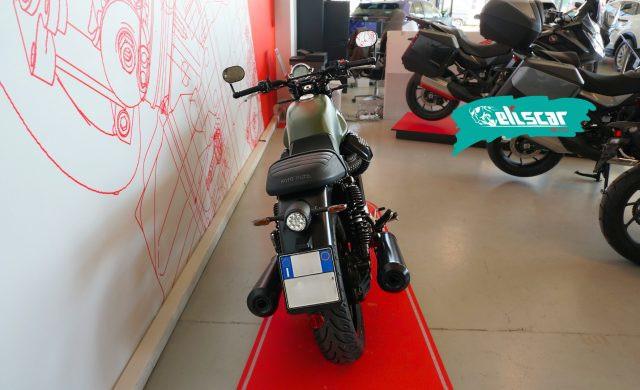MOTO GUZZI V7 STONE