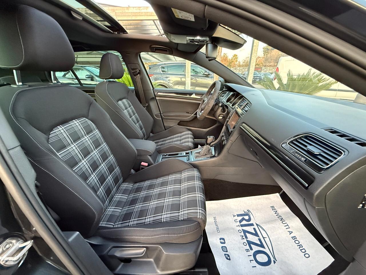 Volkswagen Golf GTD 2.0 TDI 184 Cv DSG 5p. TETTO XENON NAVI