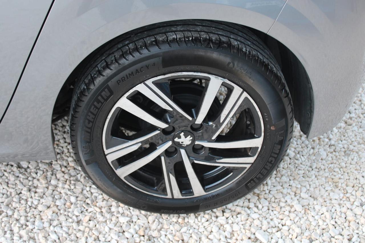 Peugeot 208 Tua A SOLI 142€ al mese
