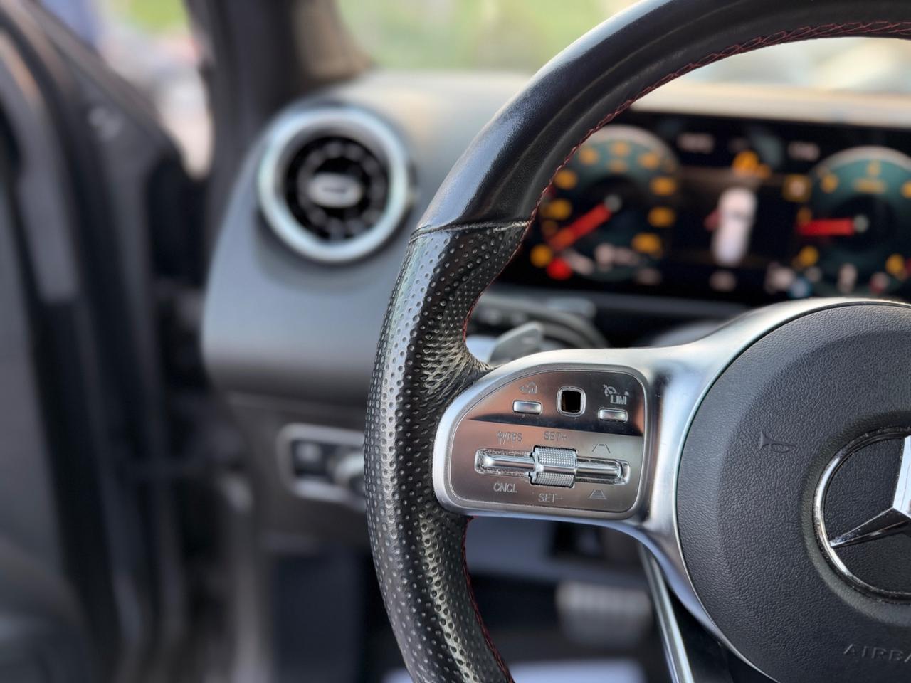 Mercedes-benz GLB 200 d Automatic Executive