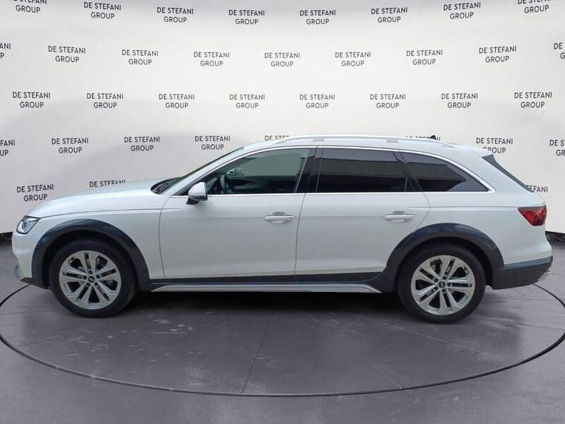 Audi A4 allroad quattro A4 Allroad 40 2.0 tdi mhev Identity Contrast quattro 204cv s-tronic