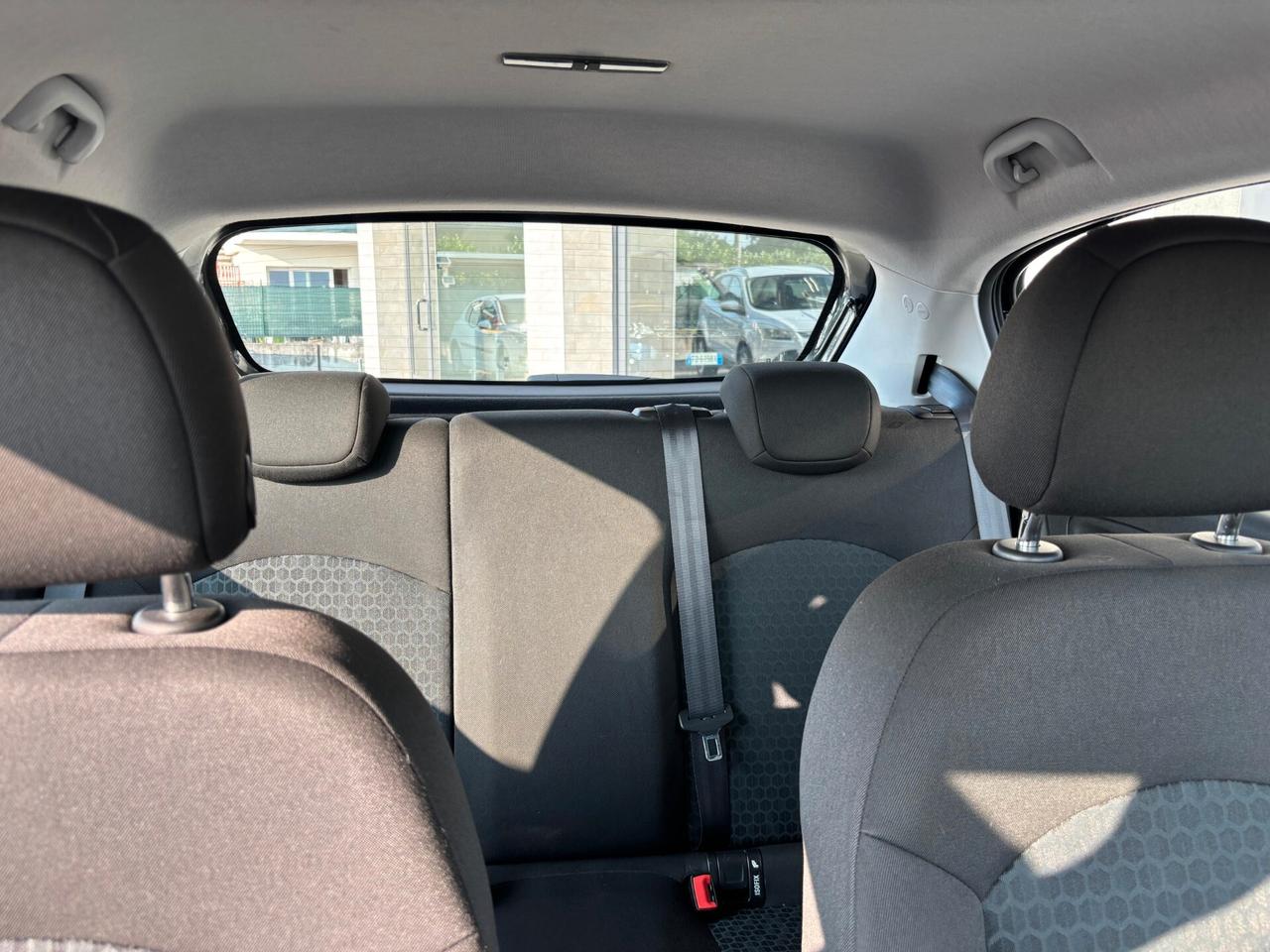 Opel Corsa 1.4 GPL Neopatentati