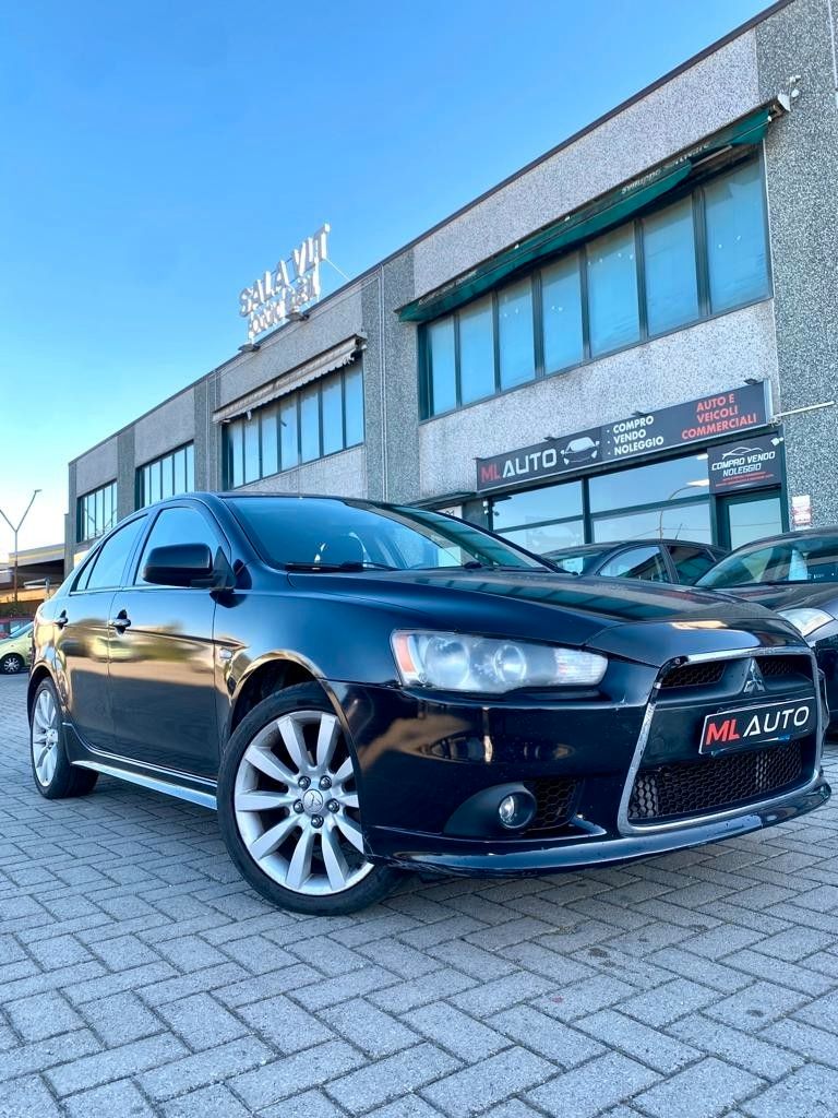 MITSUBISHI LANCER - PERFETTA