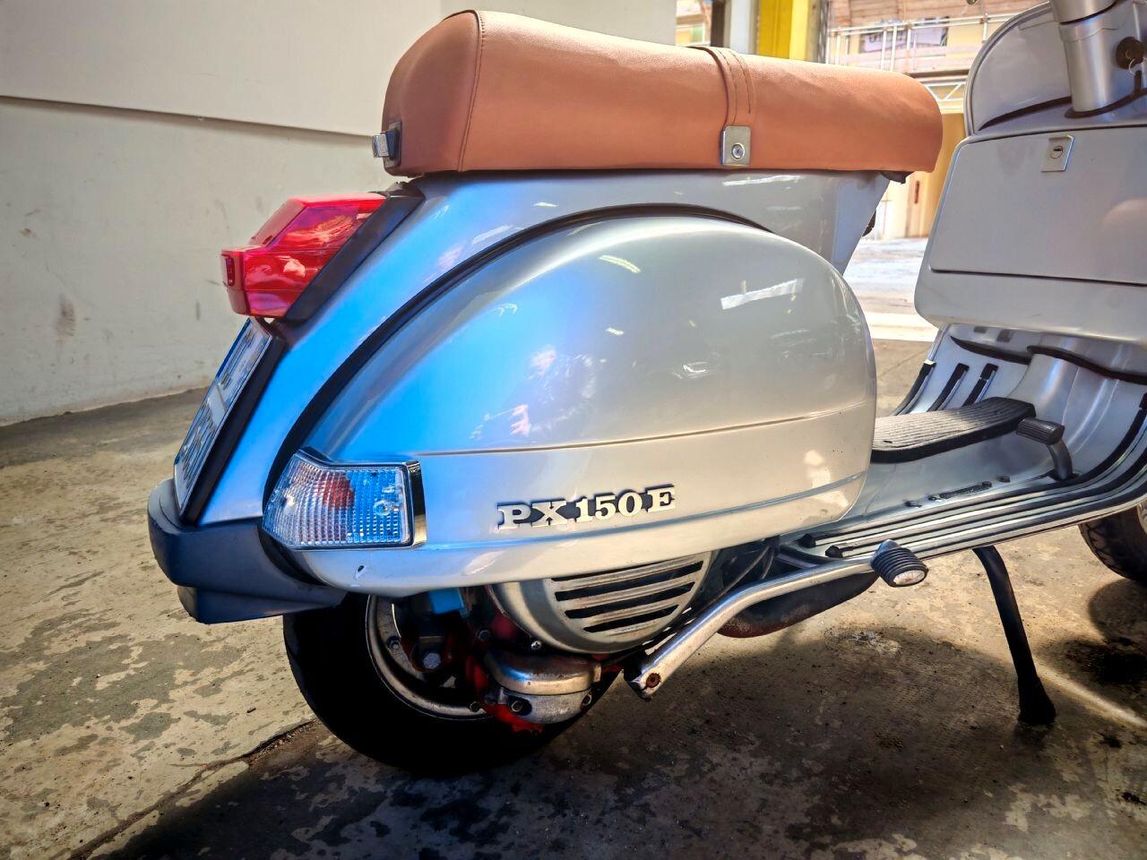 Vespa PX 150