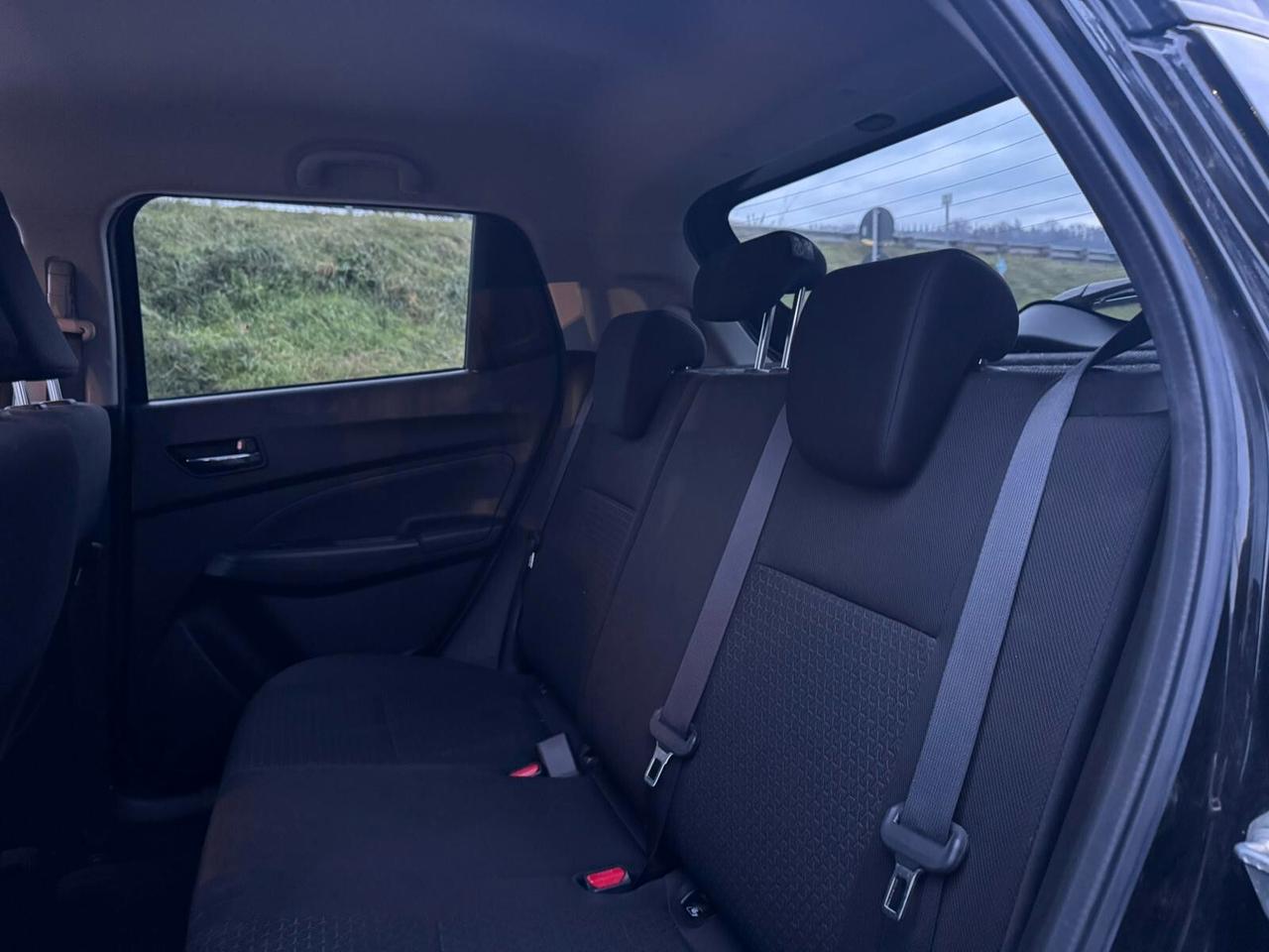 Suzuki Swift 1.2 Hybrid Top