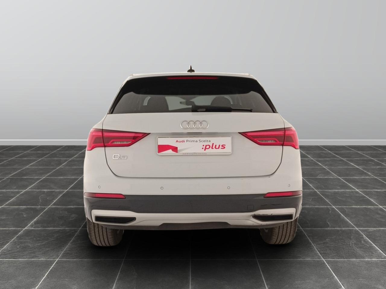 Audi Q3 35 2.0 tdi business advanced s tronic