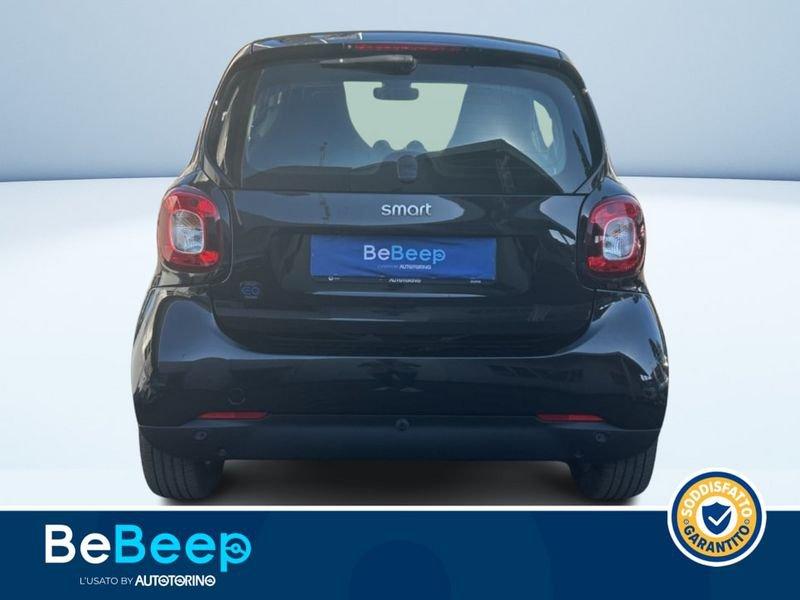 smart fortwo EQ PASSION 4,6KW