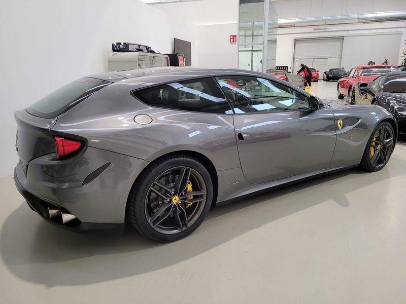 Ferrari FF FF DCT